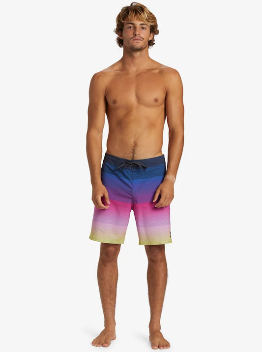 Boarshort Surfsilk Massive 18 Quiksilver